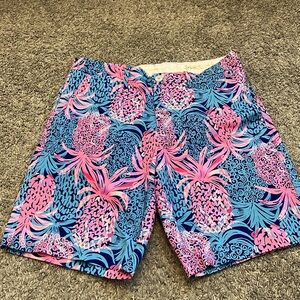 Lilly Pulitzer men’s Beaumont shorts size 30